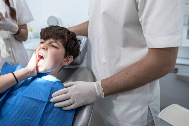 Best Chipped Tooth Repair Near Me  in Baxter Springs, KS